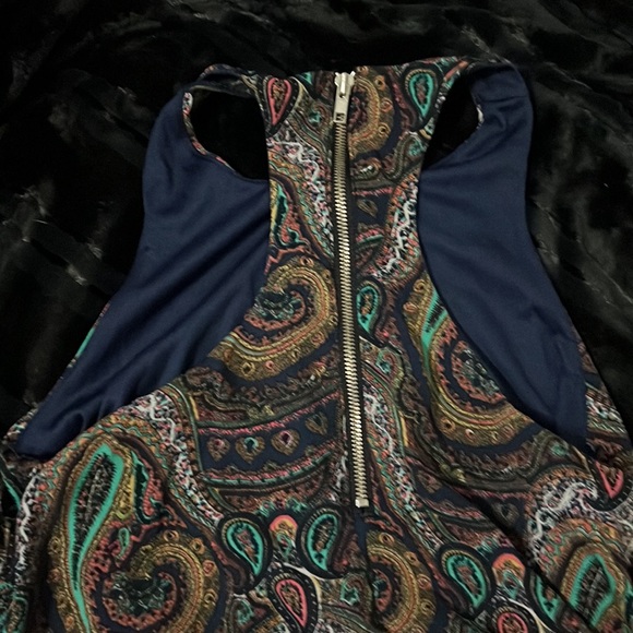 Dress - Picture 3 of 5